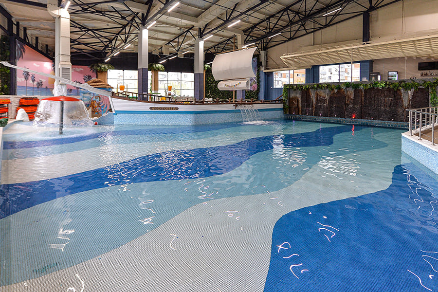 Бассейн Волновой