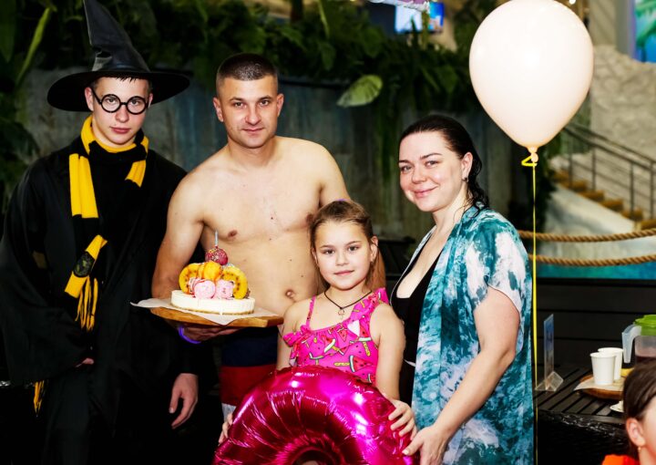 Как отметить день рождения в аквапарке?