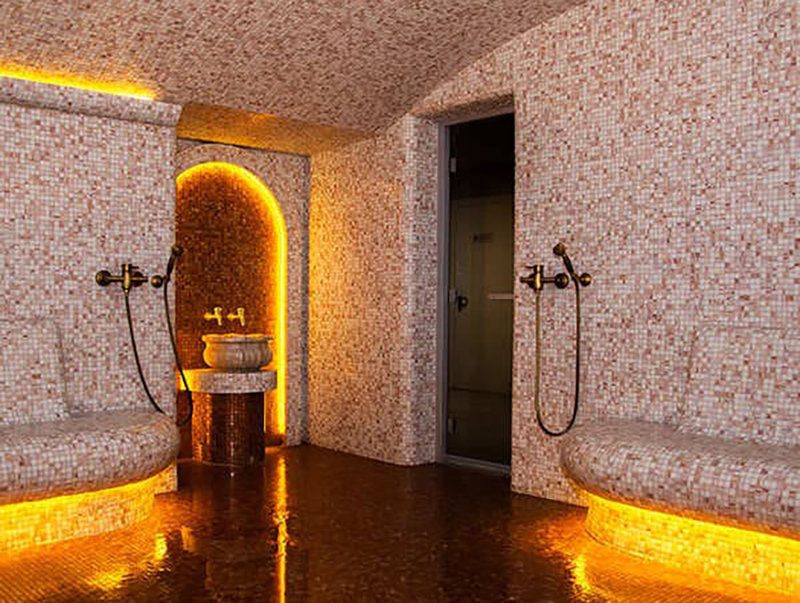 В чем польза хаммама с бассейном?