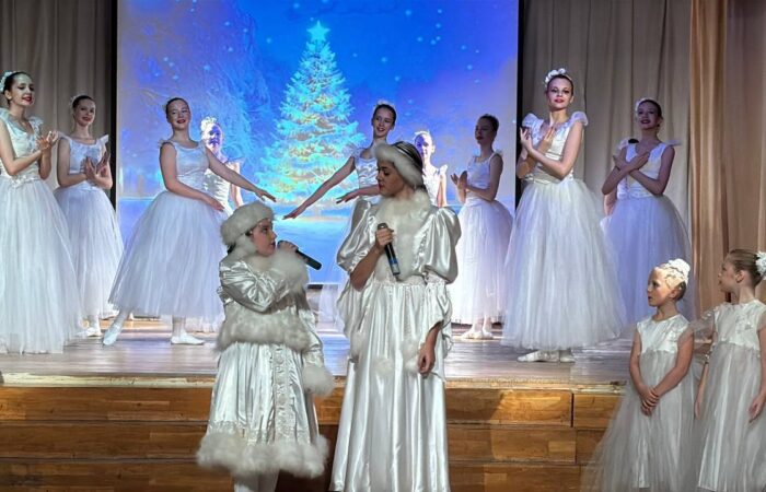 Новогоднее созвездие талантов в «Фэнтази»! Встречайте танцевальный ансамбль «Жемчужинка» 21 декабря! 5 5336817850120867424